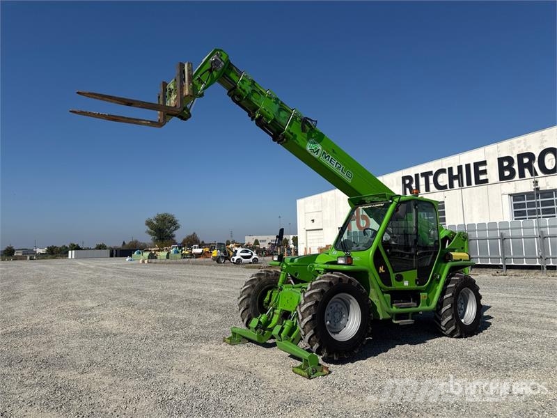 Merlo P40.17 مناولات متداخلة