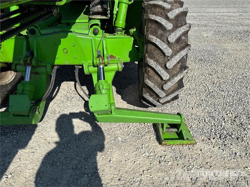Merlo P40.17 مناولات متداخلة