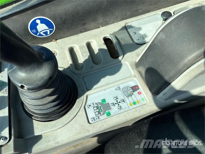 Merlo P40.17 مناولات متداخلة