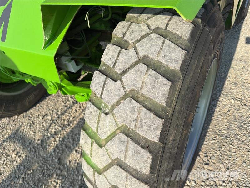 Merlo SM25P Telehandler Manipuladores telescópicos