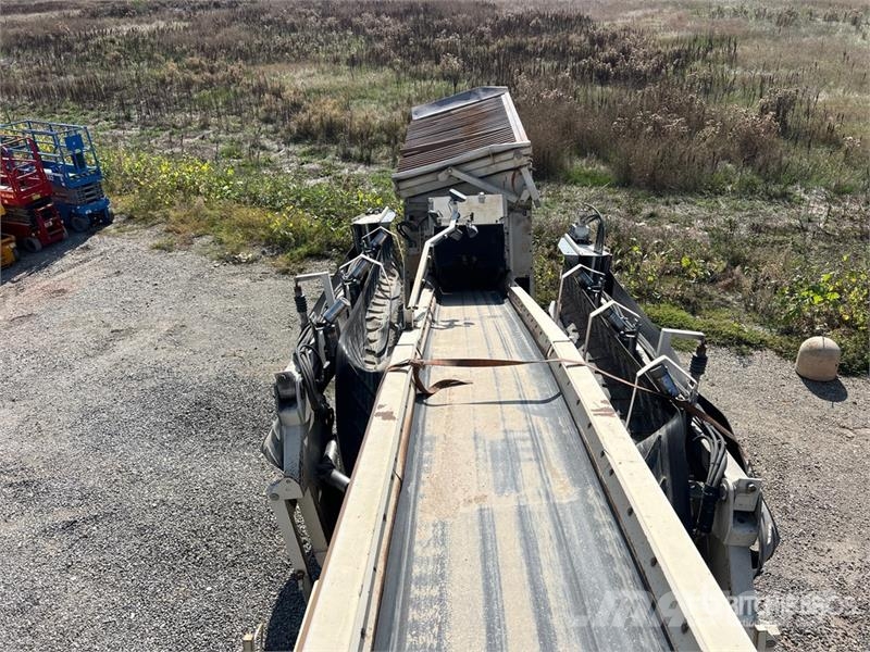 Metso Lokotrack ST352 غرابيل