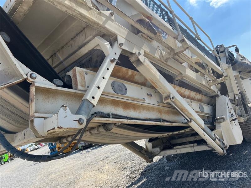 Metso Lokotrack ST352 غرابيل