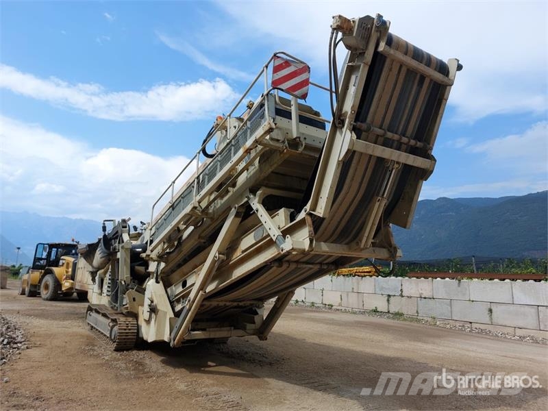 Metso Lokotrack ST352 Osztályozó berendezések