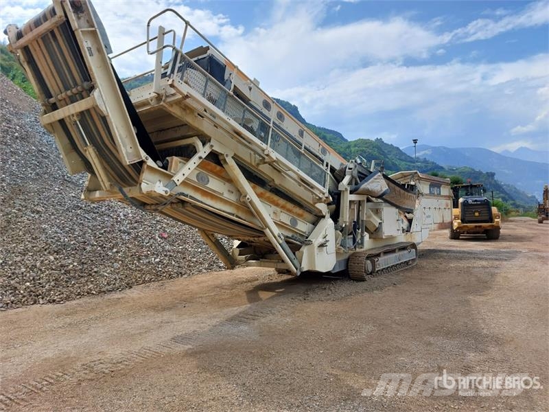 Metso Lokotrack ST352 غرابيل