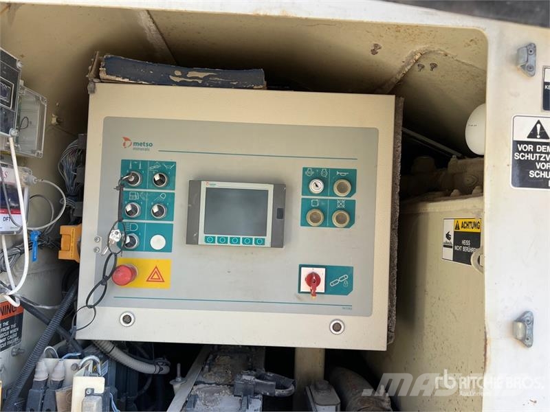 Metso Lokotrack ST352 غرابيل
