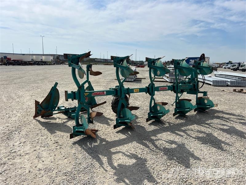 MGM 6 Corpi Chisel Plow Плуги