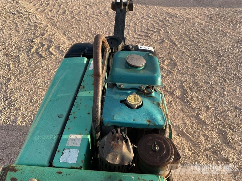 Mikasa MRH601DS Compacteur Double Drum Roller مداحل ثنائية الاسطوانة