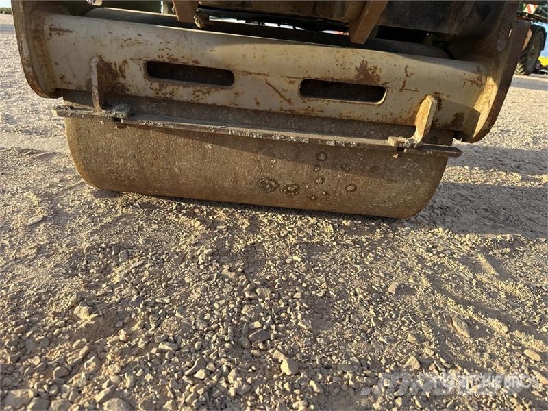 Mikasa MRH601DS Compacteur Double Drum Roller مداحل ثنائية الاسطوانة