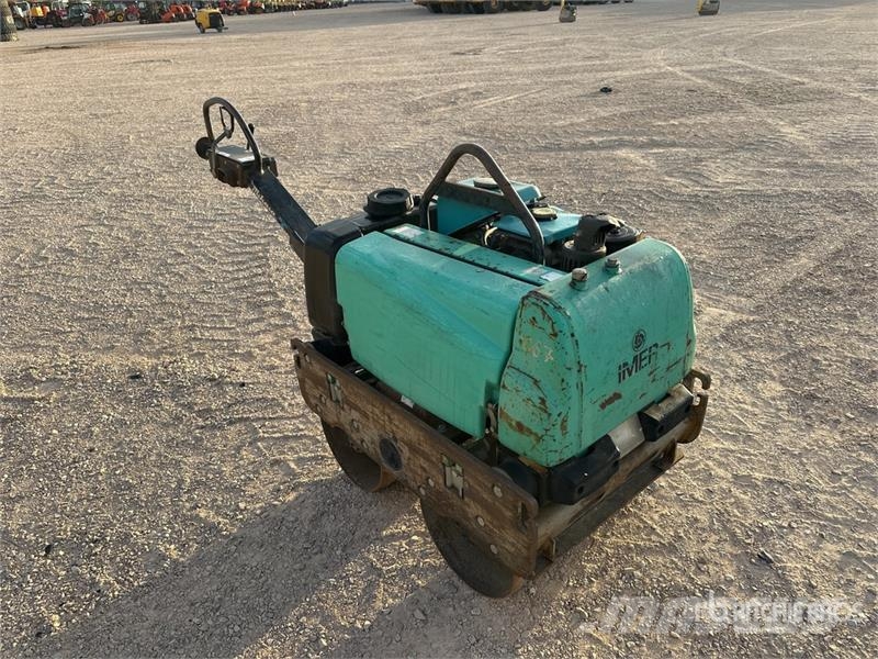 Mikasa MRH601DS Compacteur Double Drum Roller مداحل ثنائية الاسطوانة