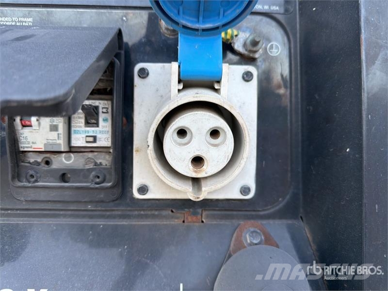 Miller 400 CX Poste A Souder Engine Driven Welder 焊接機