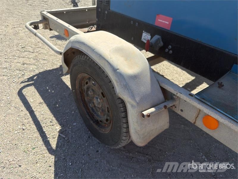 Miller 400 XCC Poste A Souder Engine Driven Welder 焊接機