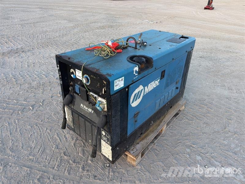 Miller Big Blue 400CXCC Groupe De Soudre Engine Driven We Welding Equipment