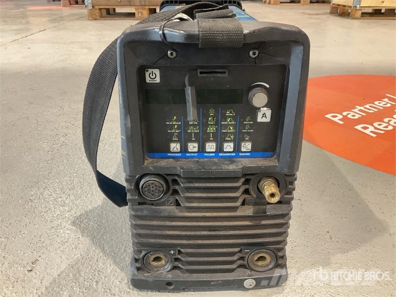 Miller Electric Maxstar 280 Mobile TIG Electric Welder Welding machines