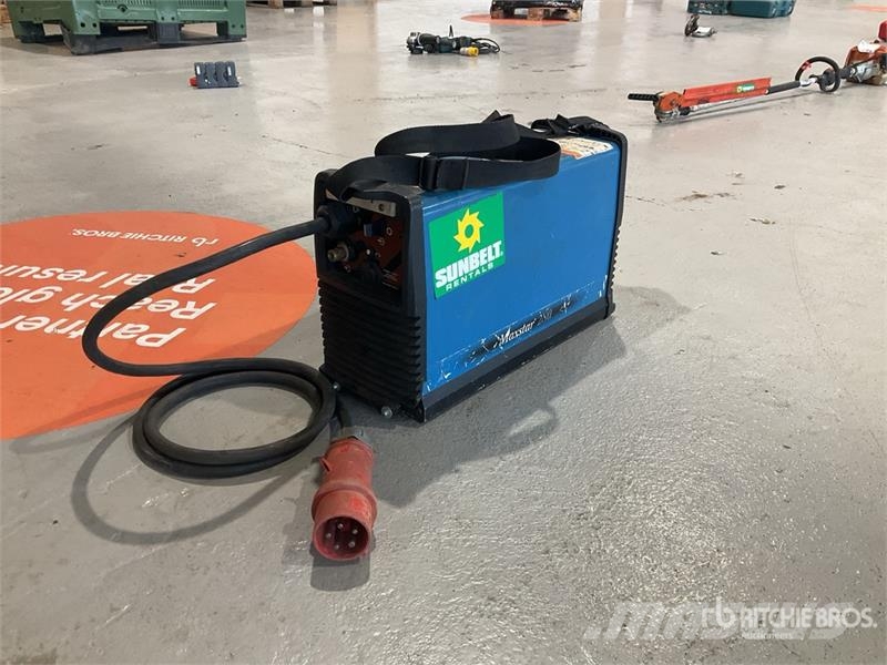 Miller Electric Maxstar 280 Mobile TIG Electric Welder Welding machines