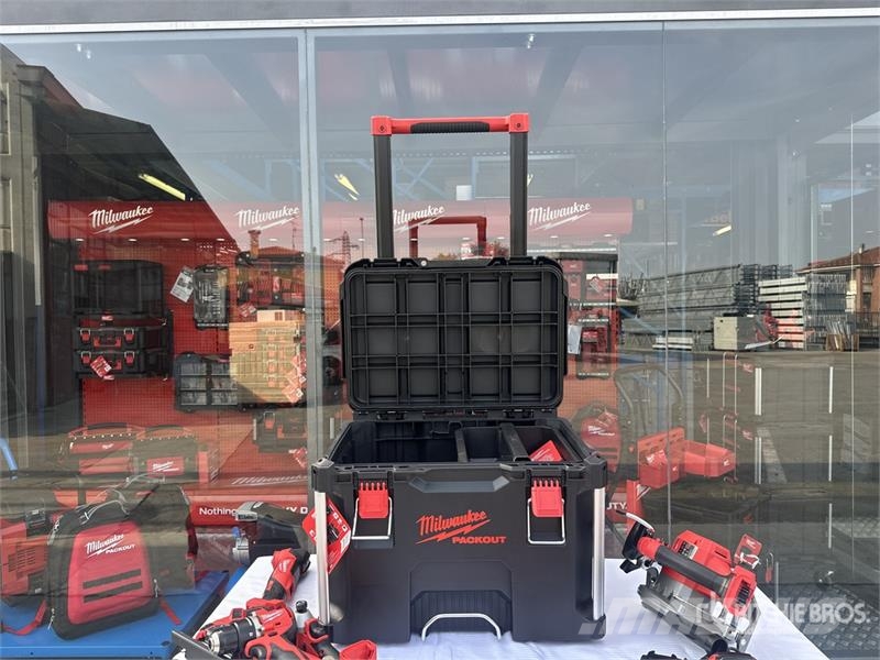 MILWAUKEE M18 BLCPP5A Qty of Equipment Tool Cabinet (Unused) Entreprenad - Övrigt