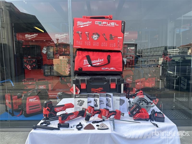 MILWAUKEE M18 BLCPP5A Qty of Equipment Tool Cabinet (Unused) Entreprenad - Övrigt