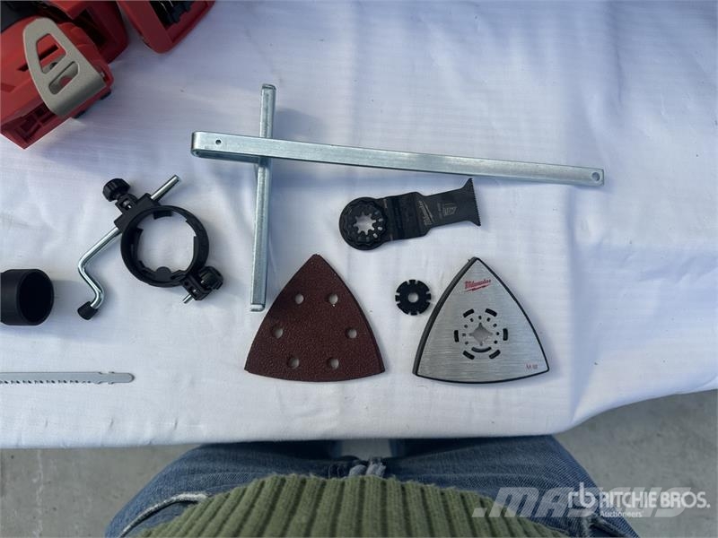MILWAUKEE M18 BLCPP5A Qty of Equipment (Unused) Ostale komponente za građevinarstvo