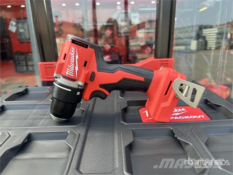 MILWAUKEE M18 BLCPP5A Qty of Equipment Tool Cabinet (Unused) Entreprenad - Övrigt