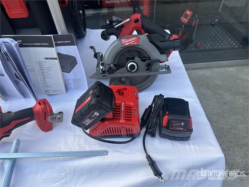 MILWAUKEE M18 BLCPP5A Qty of Equipment Tool Cabinet (Unused) Entreprenad - Övrigt