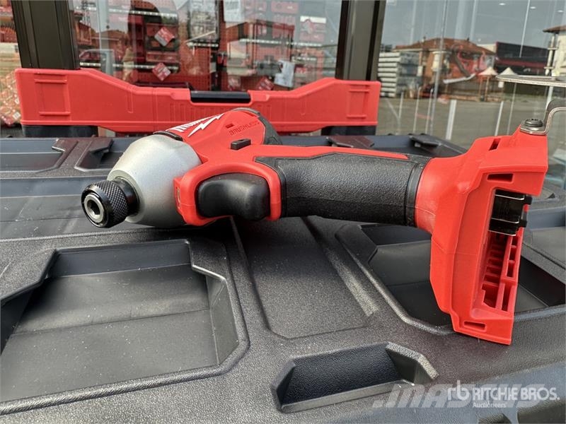 MILWAUKEE M18 BLCPP5A Qty of Equipment Tool Cabinet (Unused) Entreprenad - Övrigt