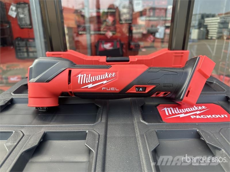MILWAUKEE M18 BLCPP5A Qty of Equipment (Unused) Ostale komponente za građevinarstvo
