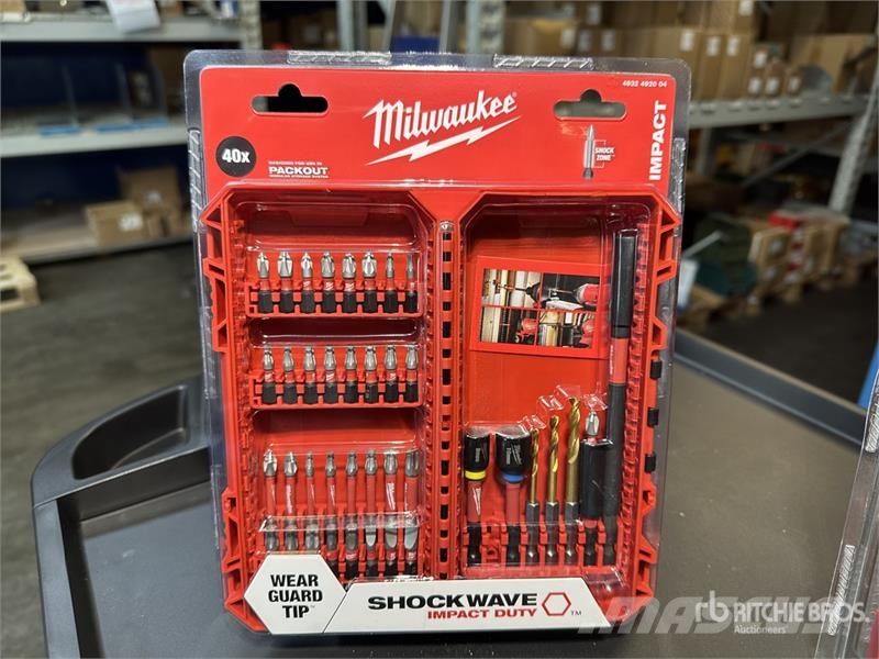 MILWAUKEE SRC 30/7-2 Big Professional Black Tool Cabinet (Un Entreprenad - Övrigt