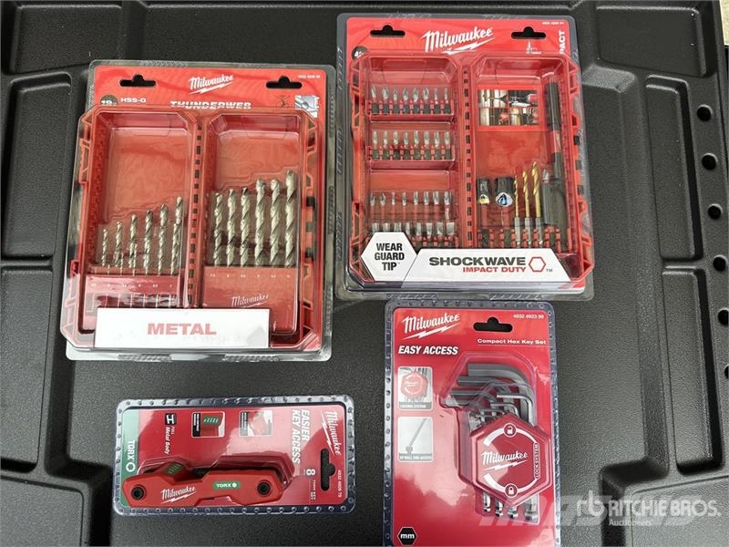 MILWAUKEE SRC27/7-1 Professional Red Black Tool Cabinet (Unu Entreprenad - Övrigt