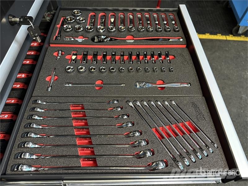 MILWAUKEE SRC27/7-2 Professional Black Tool Cabinet (Unused) Entreprenad - Övrigt