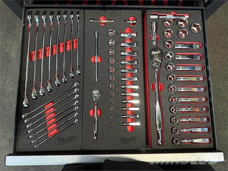 MILWAUKEE SRC27/7-2 Professional Black Tool Cabinet (Unused) Entreprenad - Övrigt