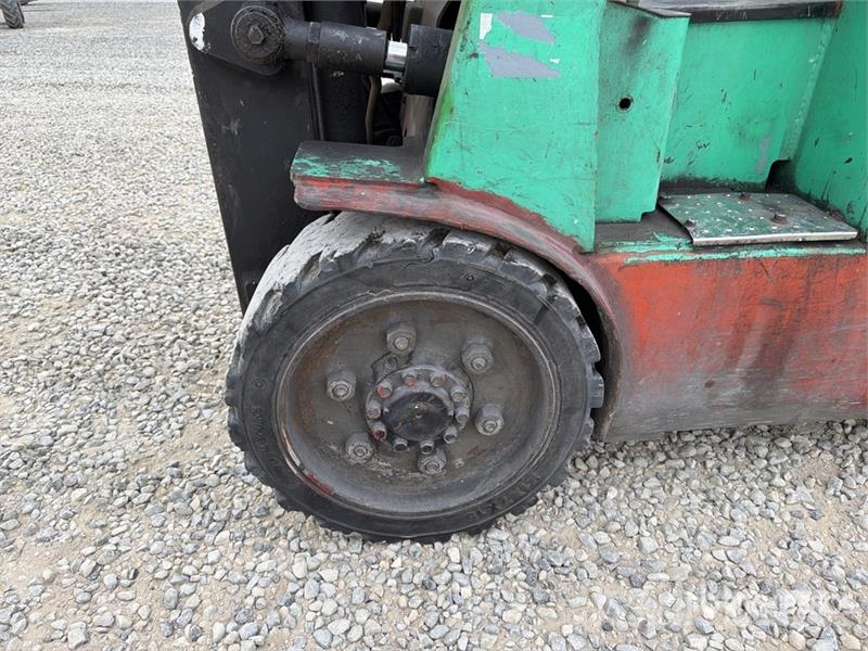 Mitsubishi 25B 2500 kg Electric Forklift Carrelli elevatori elettrici