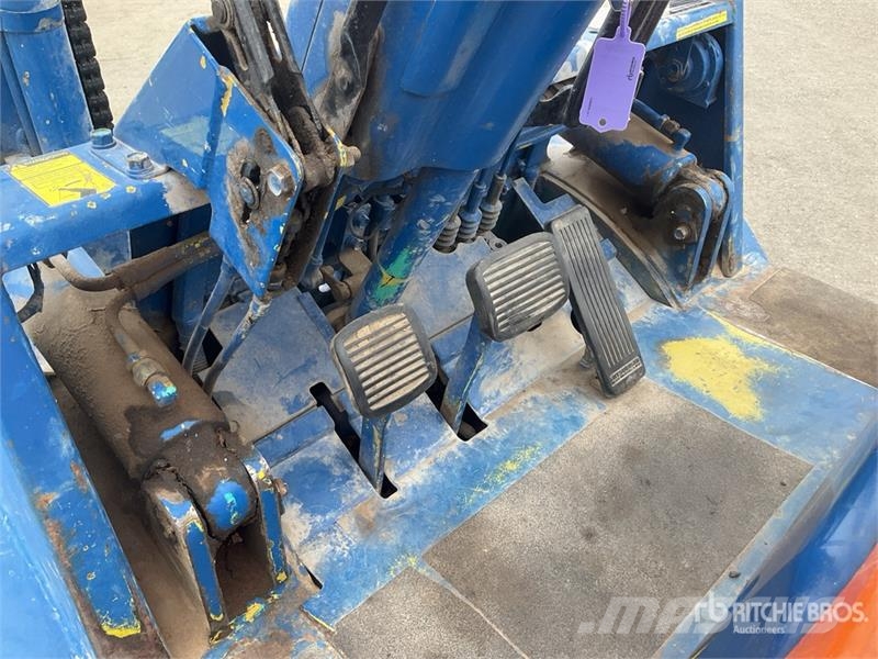 Mitsubishi FG25 2400 kg Forklift Вилични кари-повдигачи - други