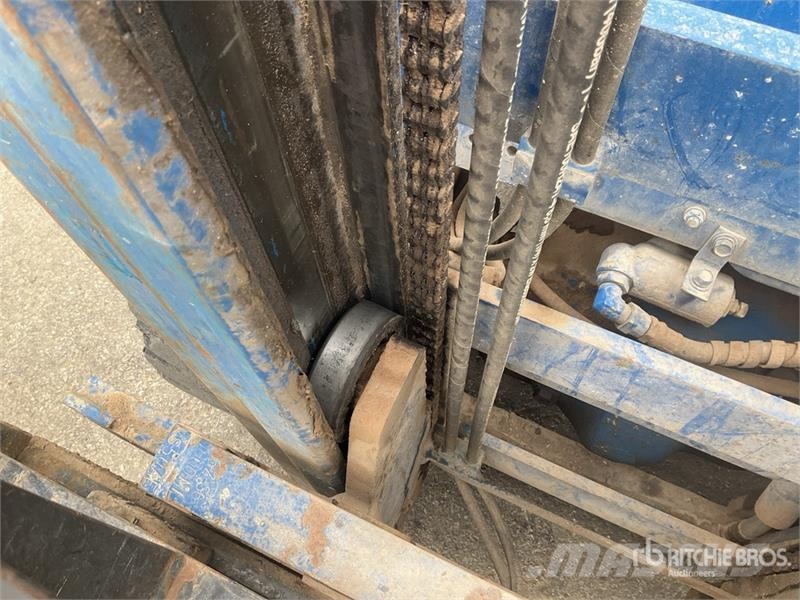 Mitsubishi FG25 2400 kg Forklift Вилични кари-повдигачи - други