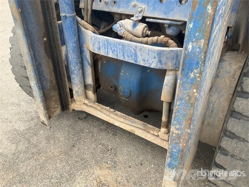 Mitsubishi FG25 2400 kg Forklift Вилични кари-повдигачи - други