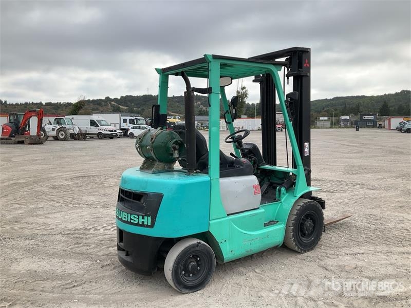 Mitsubishi FG25 2500 kg Chariot Elevateur Forklift Другие складские механизмы
