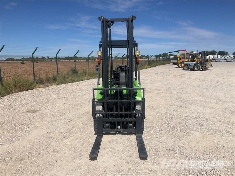 Mitsubishi FG25 Forklift Viličarji - drugo