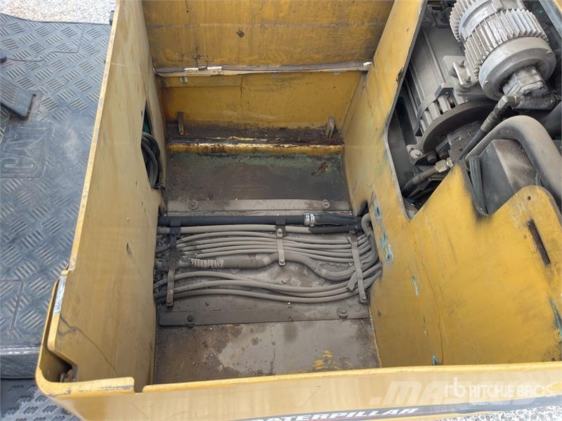 Mitsubishi Forklift (Inoperable) Forklift trucks - others