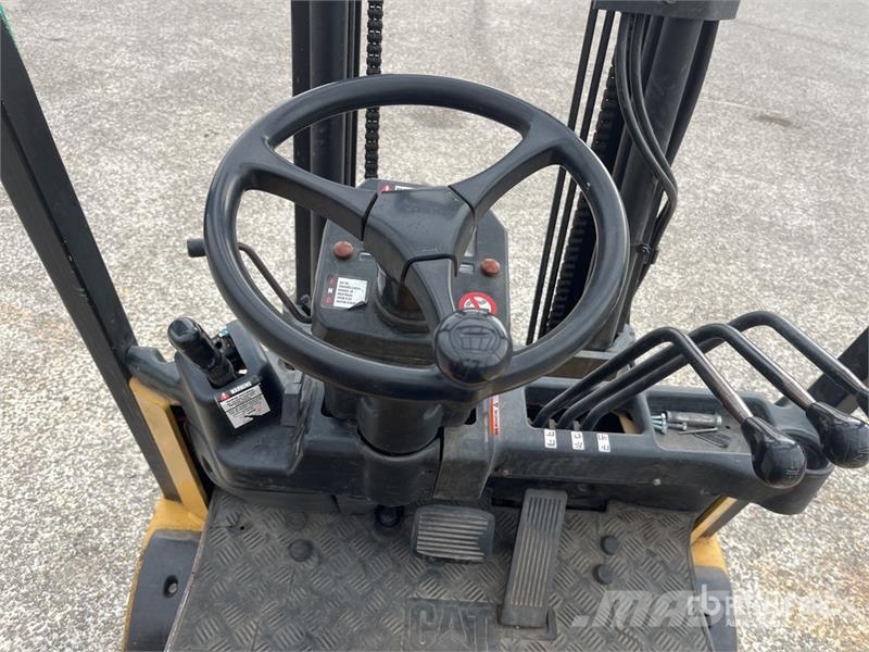 Mitsubishi Forklift (Inoperable) Forklift trucks - others