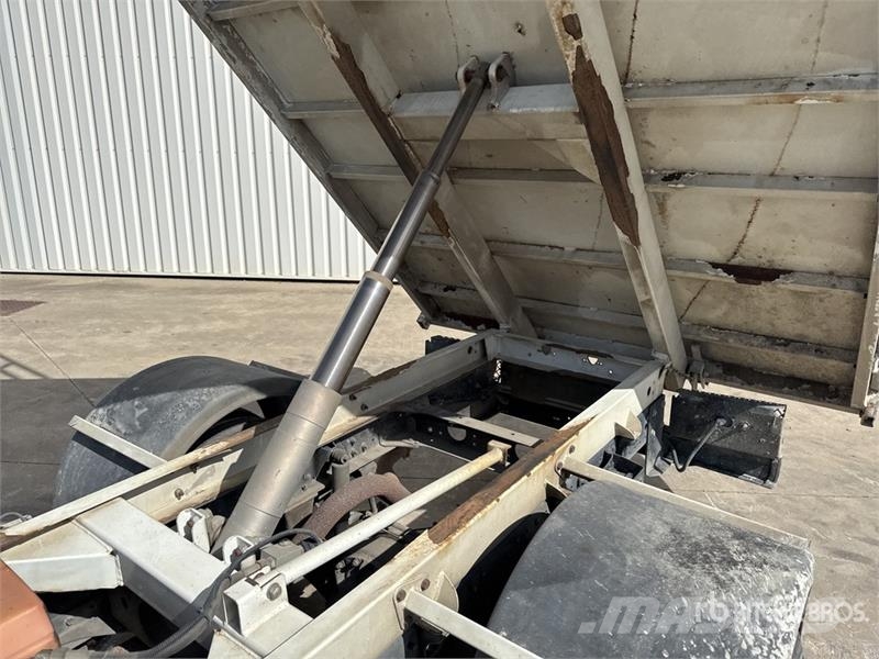 Mitsubishi Fuso Canter 3C13 Camion Benne Dump Truck Грузовики-Самосвалы