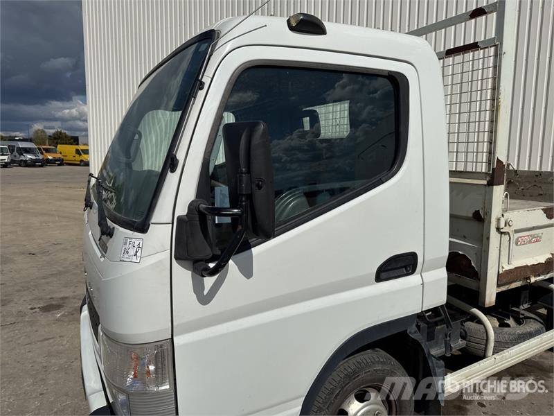 Mitsubishi Fuso Canter 3C13 Camion Benne Dump Truck Грузовики-Самосвалы