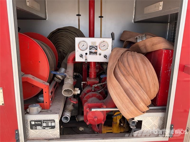 Mitsubishi Fuso Canter 4x4 Crew Cab Fire Truck 소방차