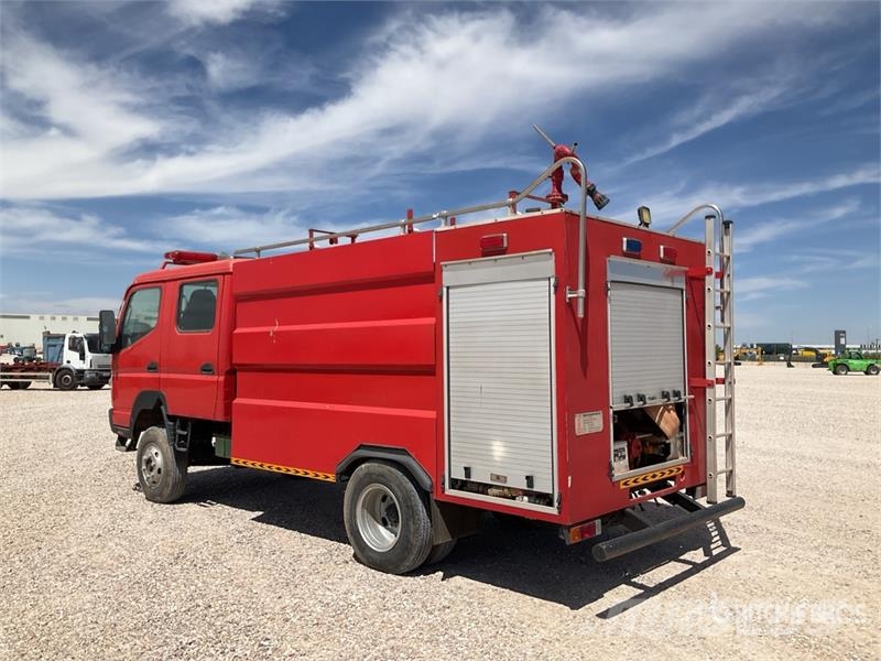 Mitsubishi Fuso Canter 4x4 Crew Cab Fire Truck 소방차