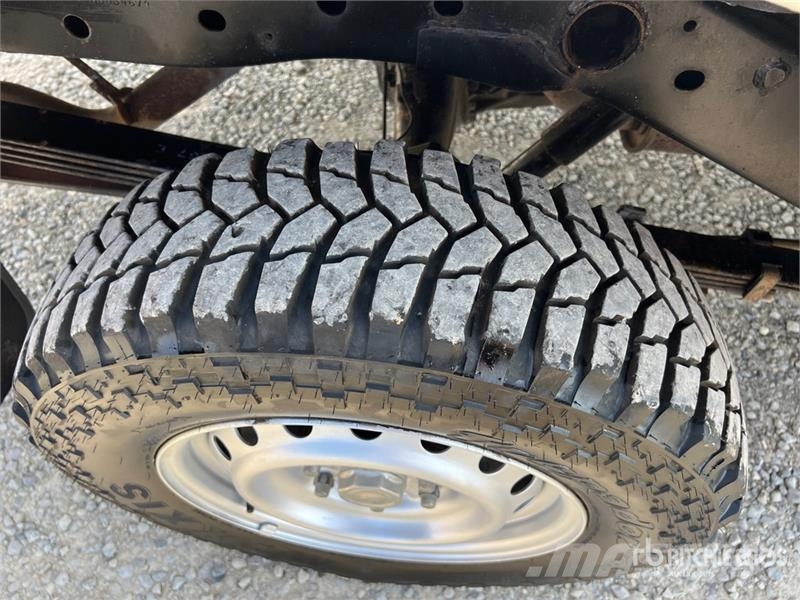 Mitsubishi L200 Otras furgonetas