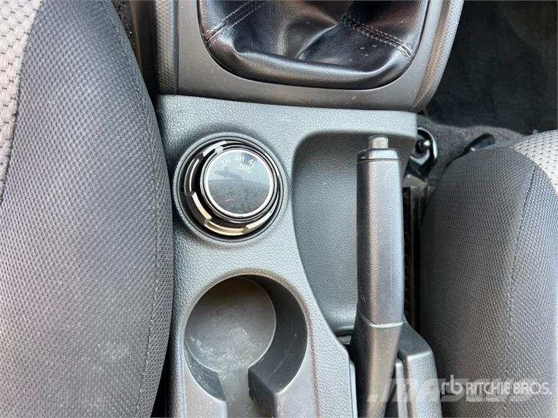 Mitsubishi L200 Otras furgonetas