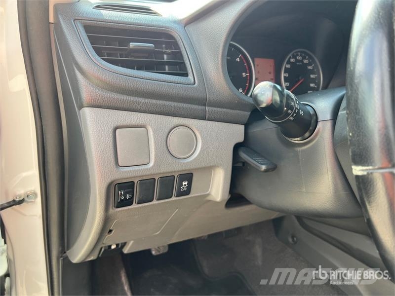 Mitsubishi L200 Otras furgonetas
