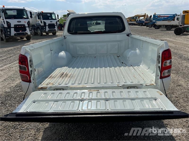 Mitsubishi L200 Otras furgonetas
