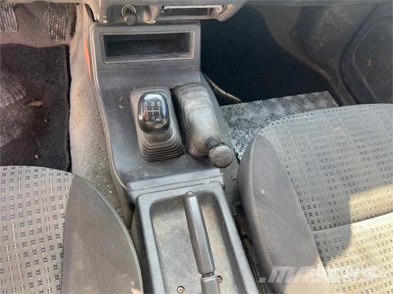Mitsubishi L200 Інше