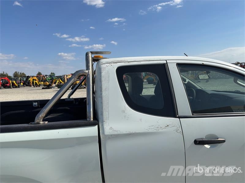 Mitsubishi L200 Pickup Άλλα Vans