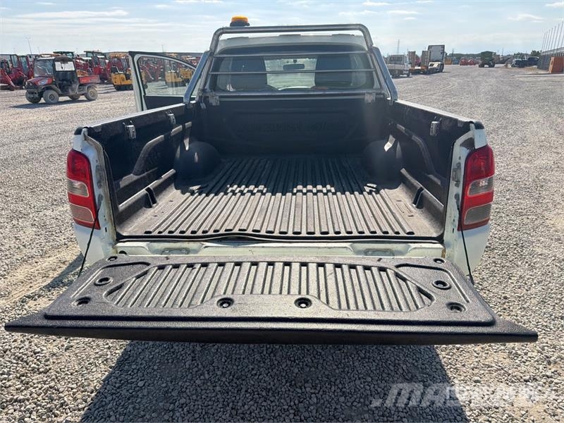 Mitsubishi L200 Pickup Άλλα Vans