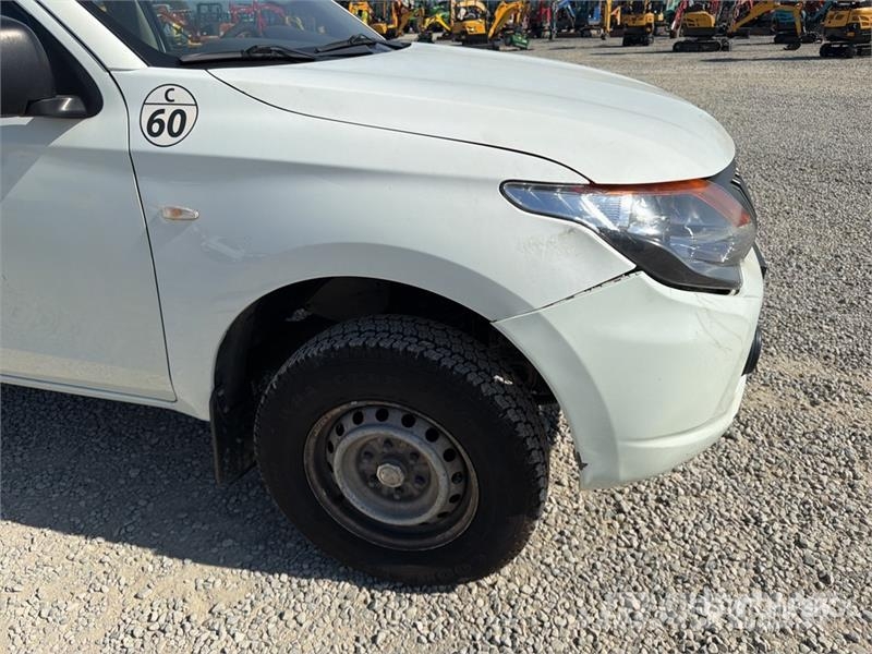 Mitsubishi L200 Pickup Άλλα Vans