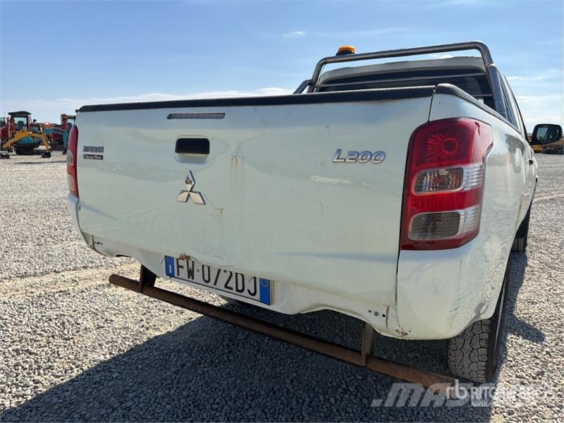 Mitsubishi L200 Pickup Άλλα Vans
